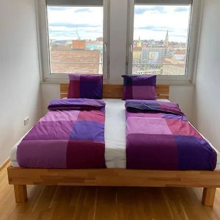 Lilian's Panorama Apartment *